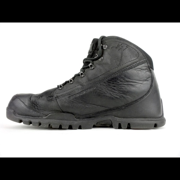 Helly Hansen Boots - Picture 4 of 9
